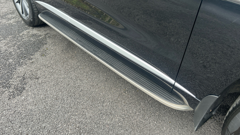 Jaguar F-Pace 2.0 D200 R-Dynamic SE 5dr Auto AWD Diesel Estate